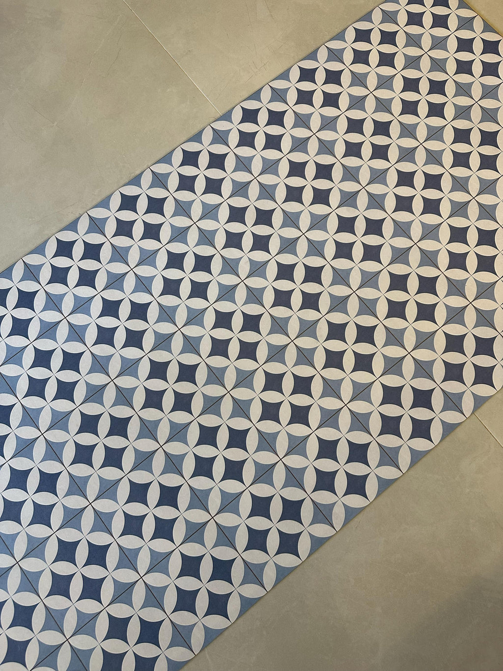 Mat Blue Spanish Tile Vinyl Runner - Cushioned Mediterranean Floor Rug - Standing Mat